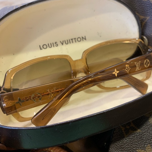 Louis Vuitton Accessories - Rare authentic vintage Louis Vuitton Shades😍🔥